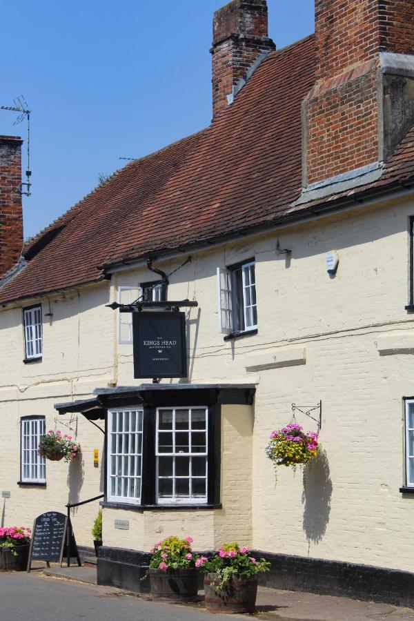 The Kings Head Hotel Whiteparish Екстериор снимка
