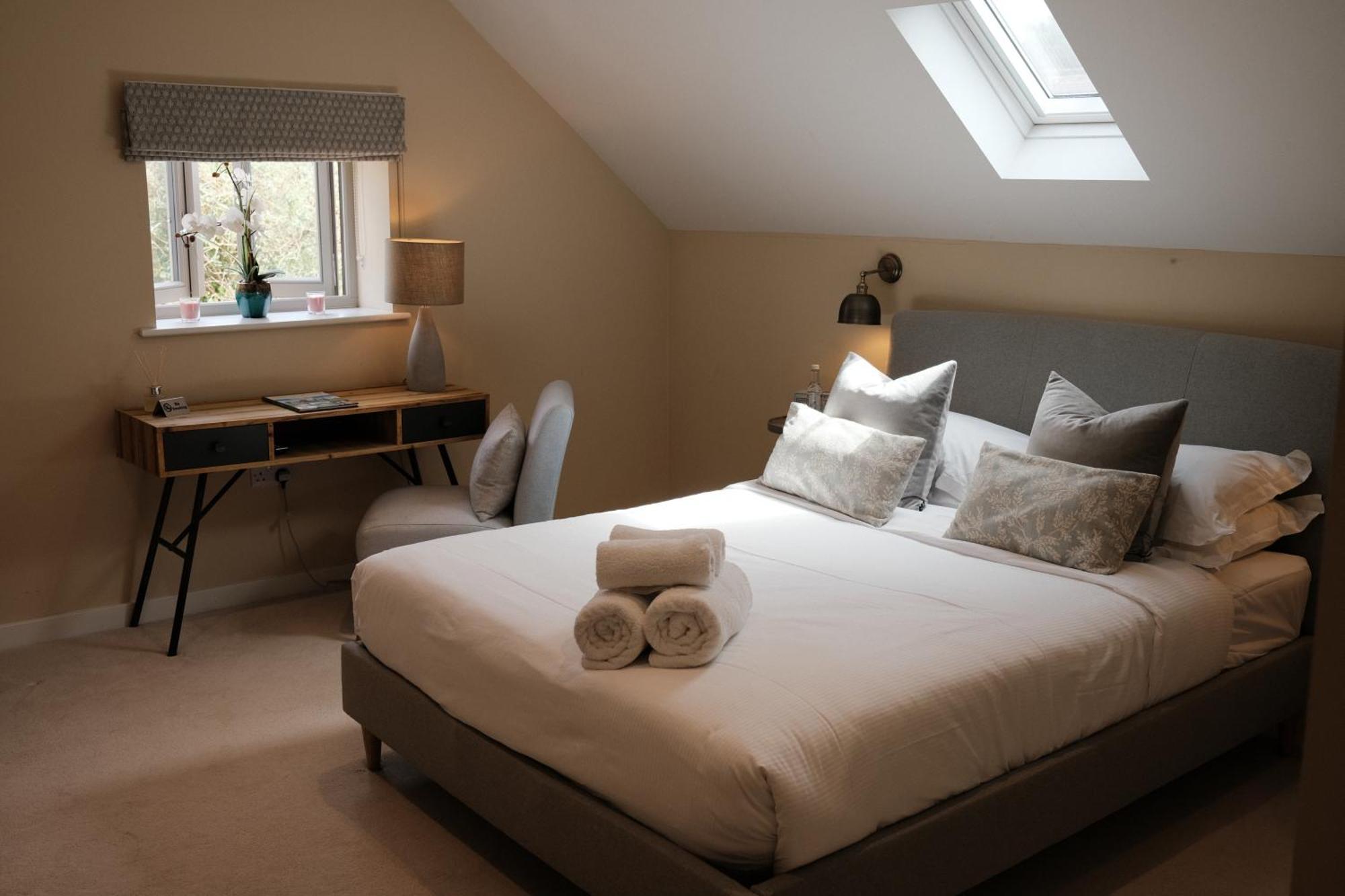 The Kings Head Hotel Whiteparish Екстериор снимка